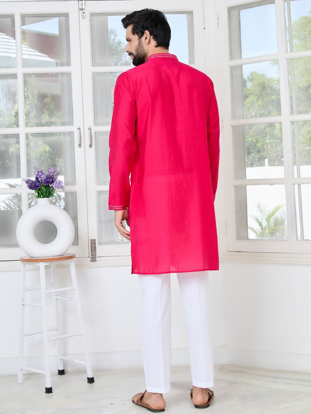 See Designs Geometric Embroidered Mandarin Collar Sequinned Cotton Chanderi Straight Kurta thumbnail 4
