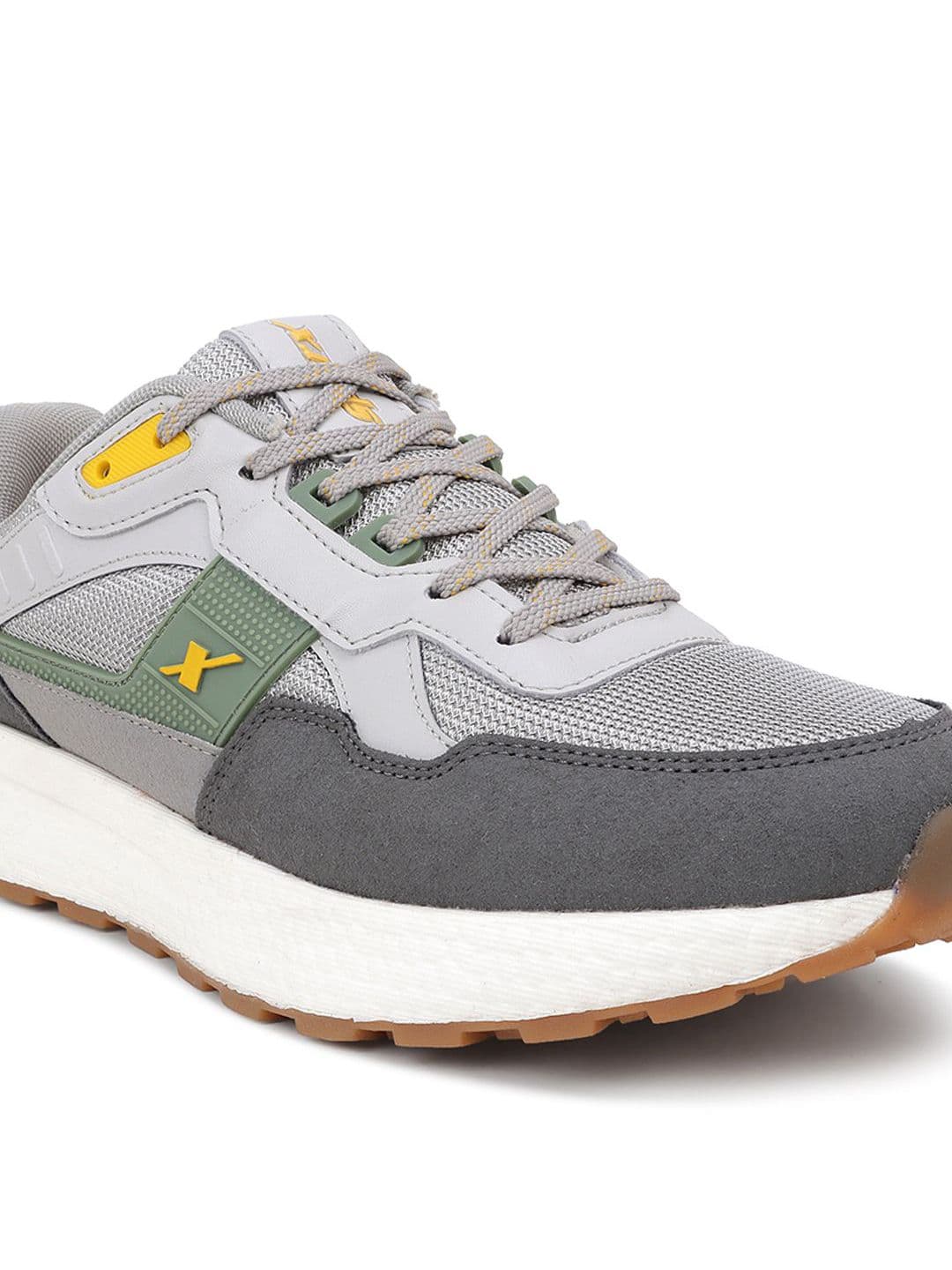 Sparx Men Sports Shoes thumbnail 2
