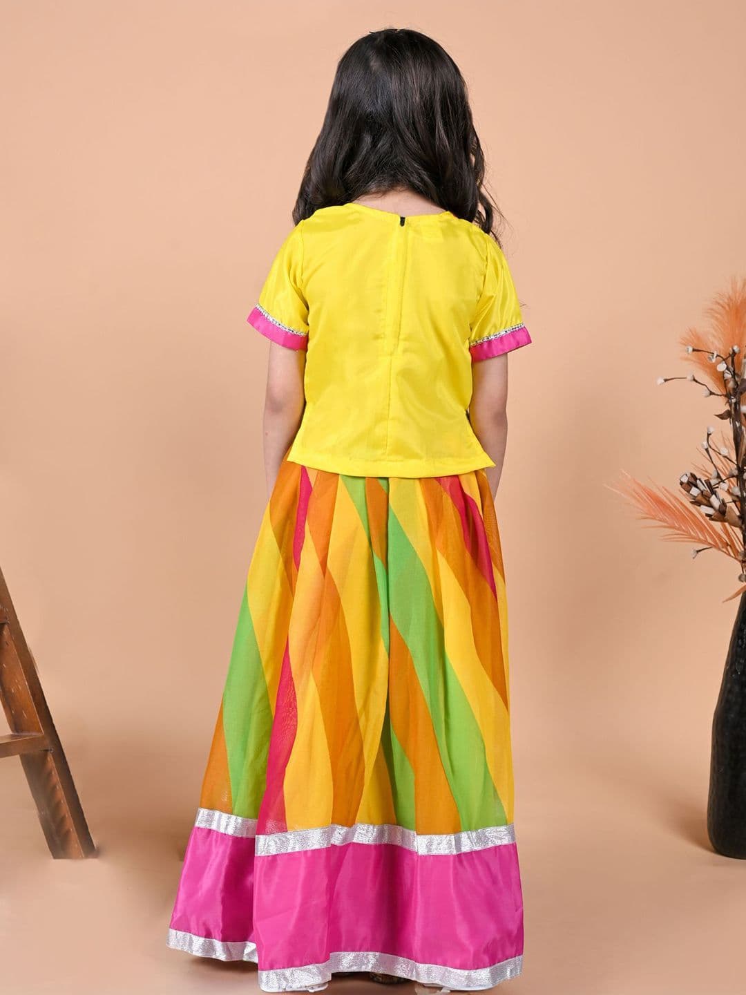 itsmycostume Girls Ready to Wear Lehenga & Blouse With Dupatta thumbnail 5