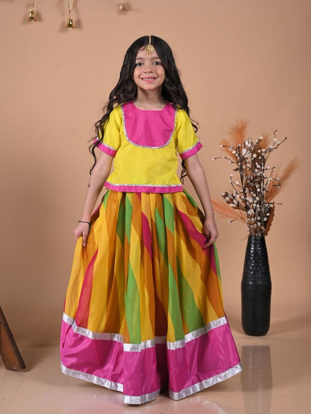itsmycostume Girls Ready to Wear Lehenga & Blouse With Dupatta thumbnail 4