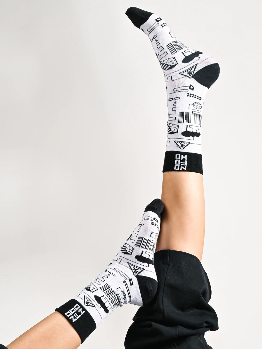 NoFoMo Infinity Unisex Printed Crew-Length Odour-Free Socks thumbnail 5