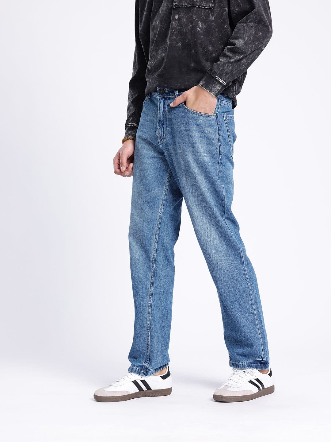 glitchez Men Straight Fit Light Fade Jeans thumbnail 7