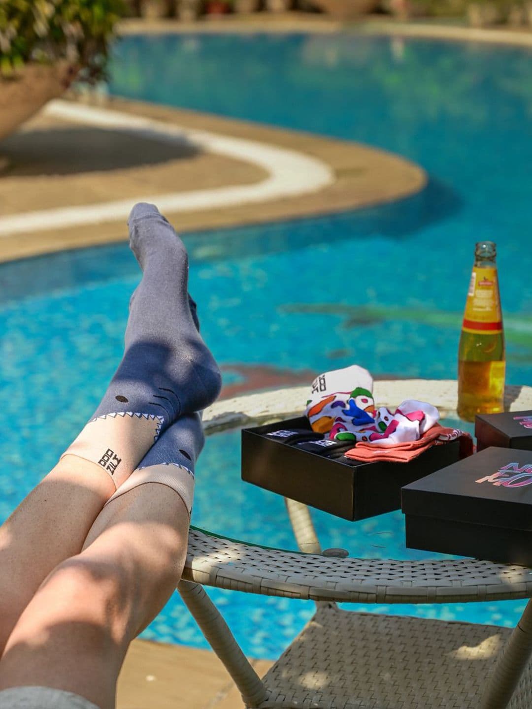 NOFOMO Colourblocked Calf Length Socks thumbnail 4