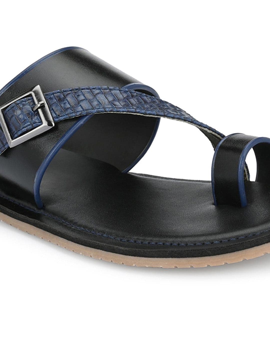 BUSKINS Men Textured Comfort Sandals thumbnail 3