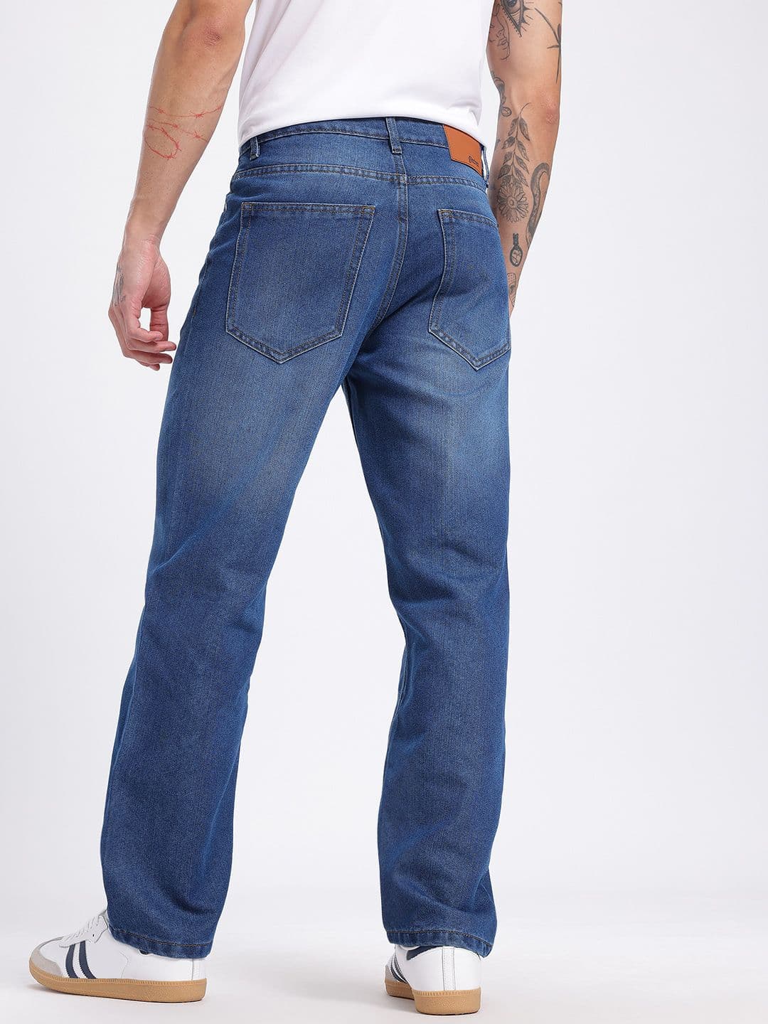 glitchez Men Straight Fit Light Fade Jeans thumbnail 4