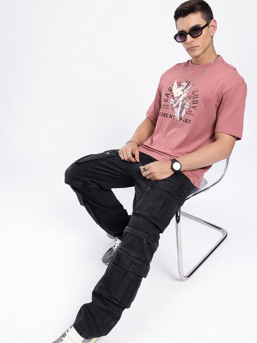 glitchez Graphic Printed Relaxed Fit T-shirt thumbnail 6