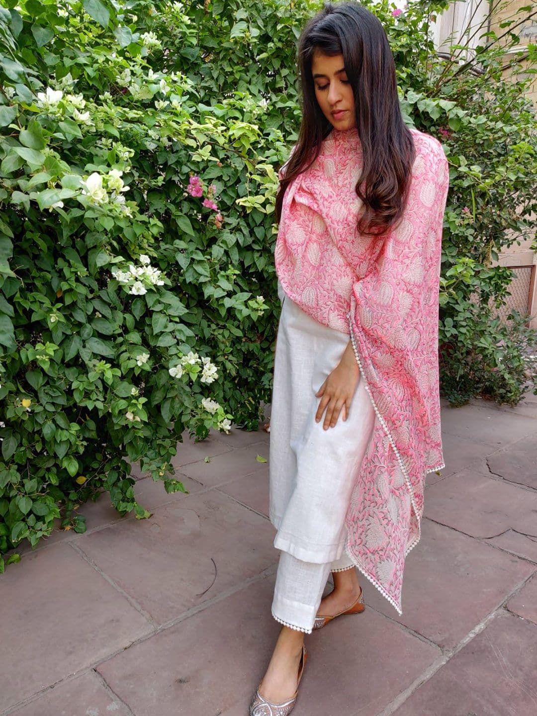 Piyuti Women Regular Kurta with Trousers & Dupatta thumbnail 6