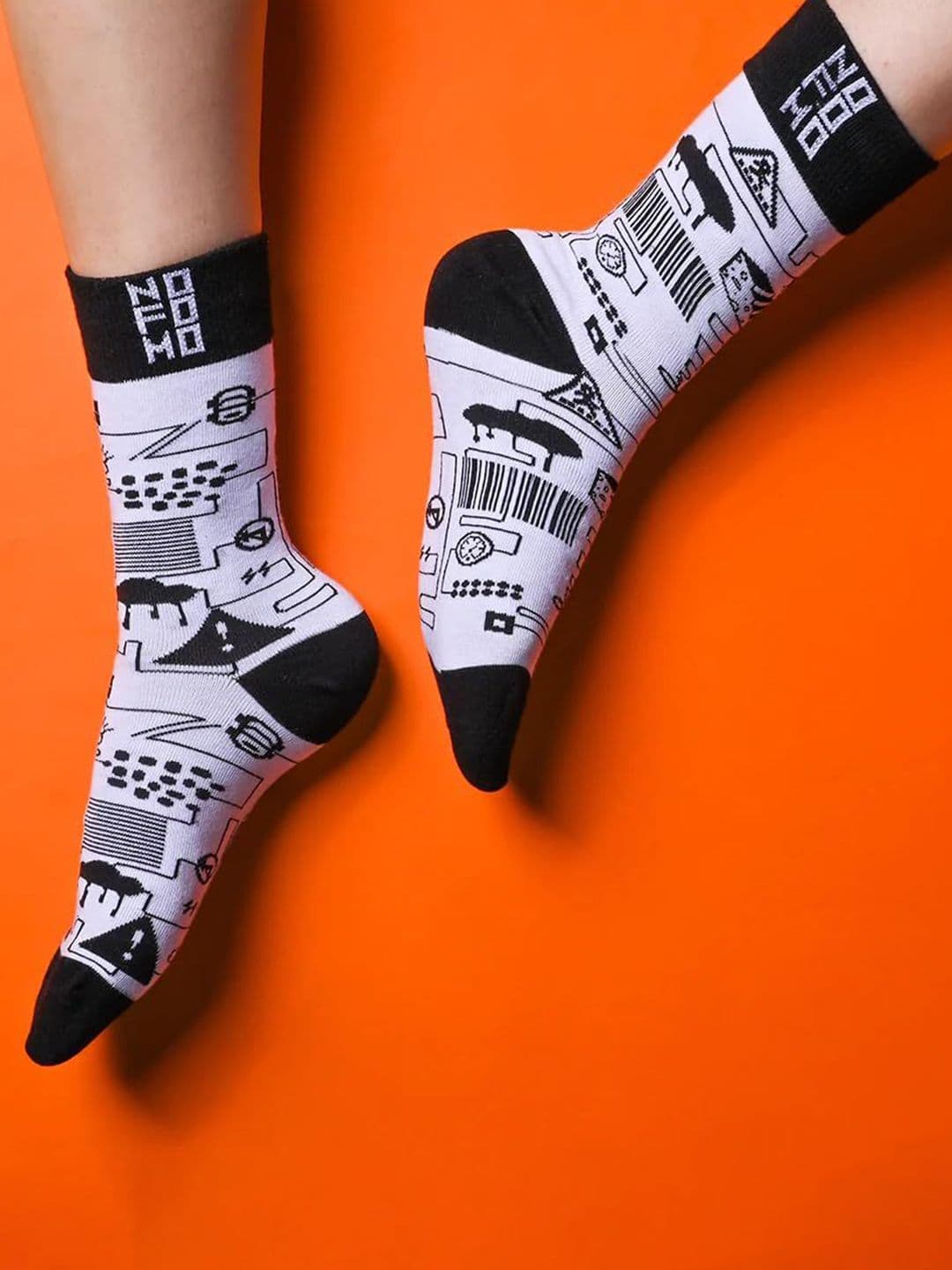 NoFoMo Infinity Unisex Printed Crew-Length Odour-Free Socks thumbnail 2
