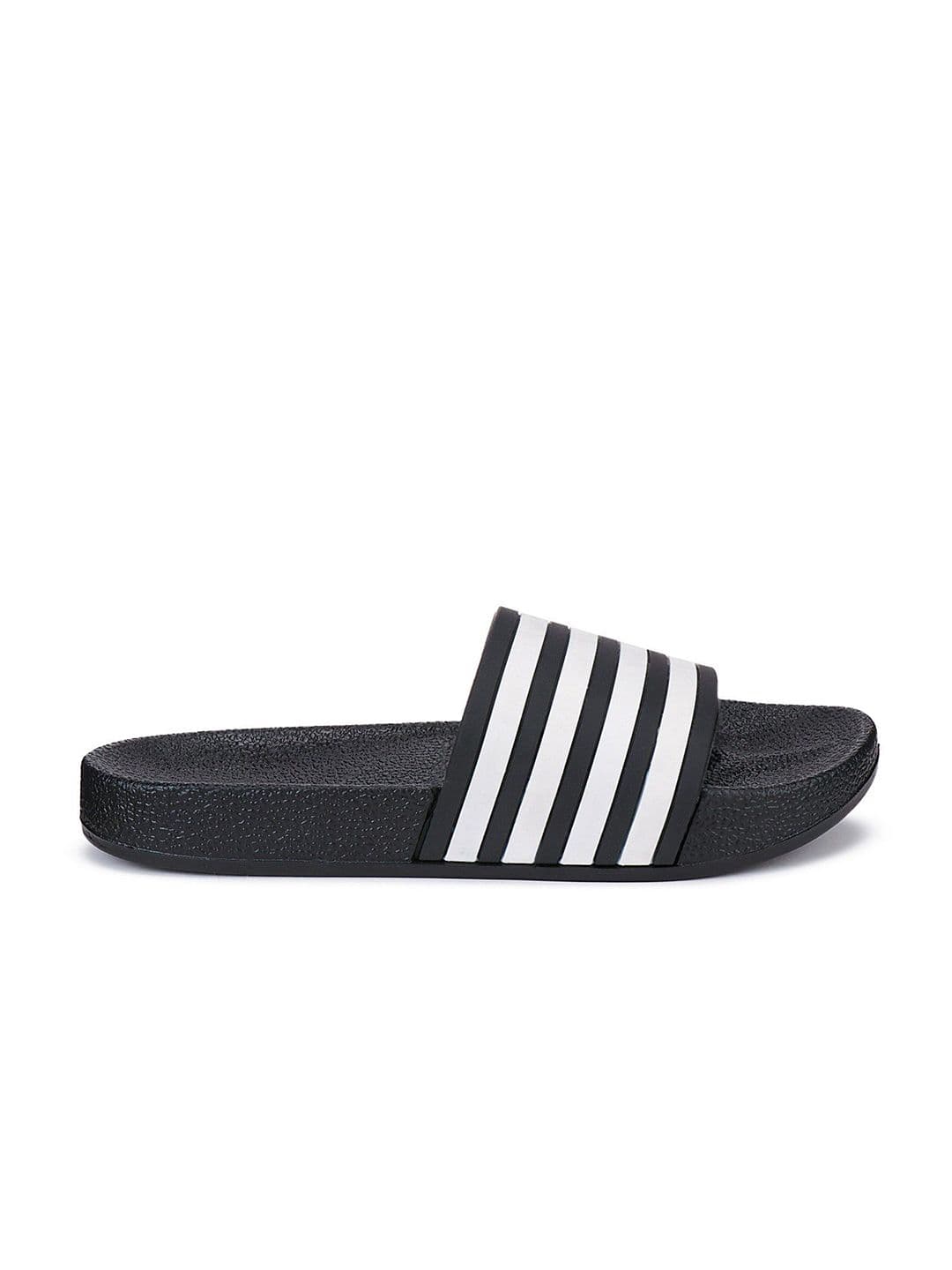 PENNEN Men Printed Sliders thumbnail 4