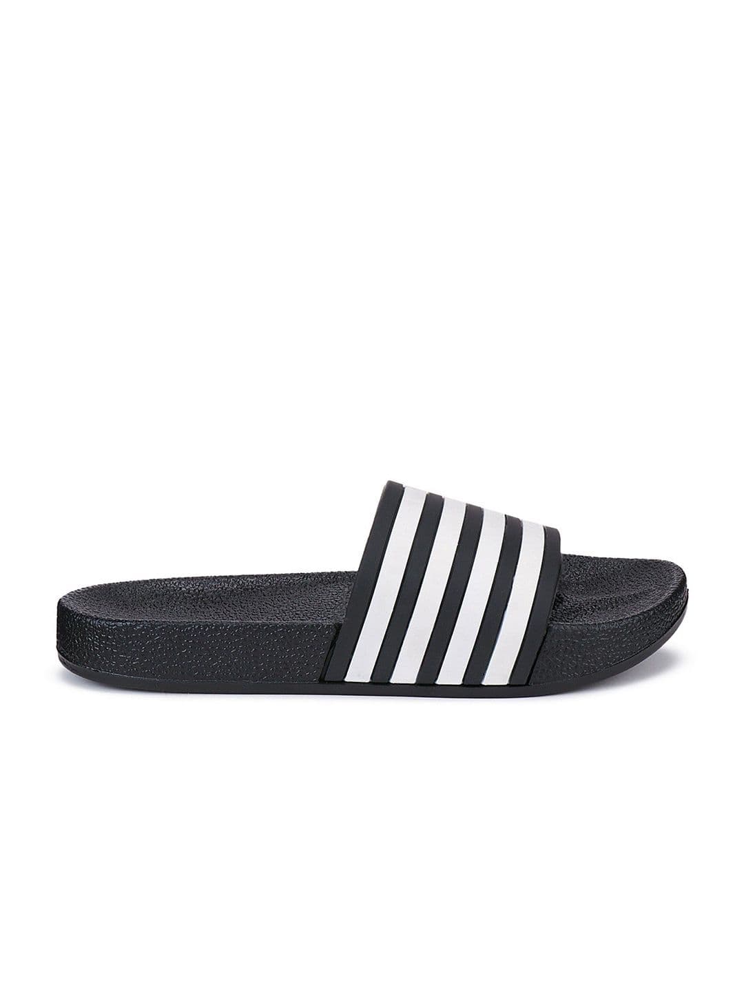 PENNEN Men Printed Sliders thumbnail 4