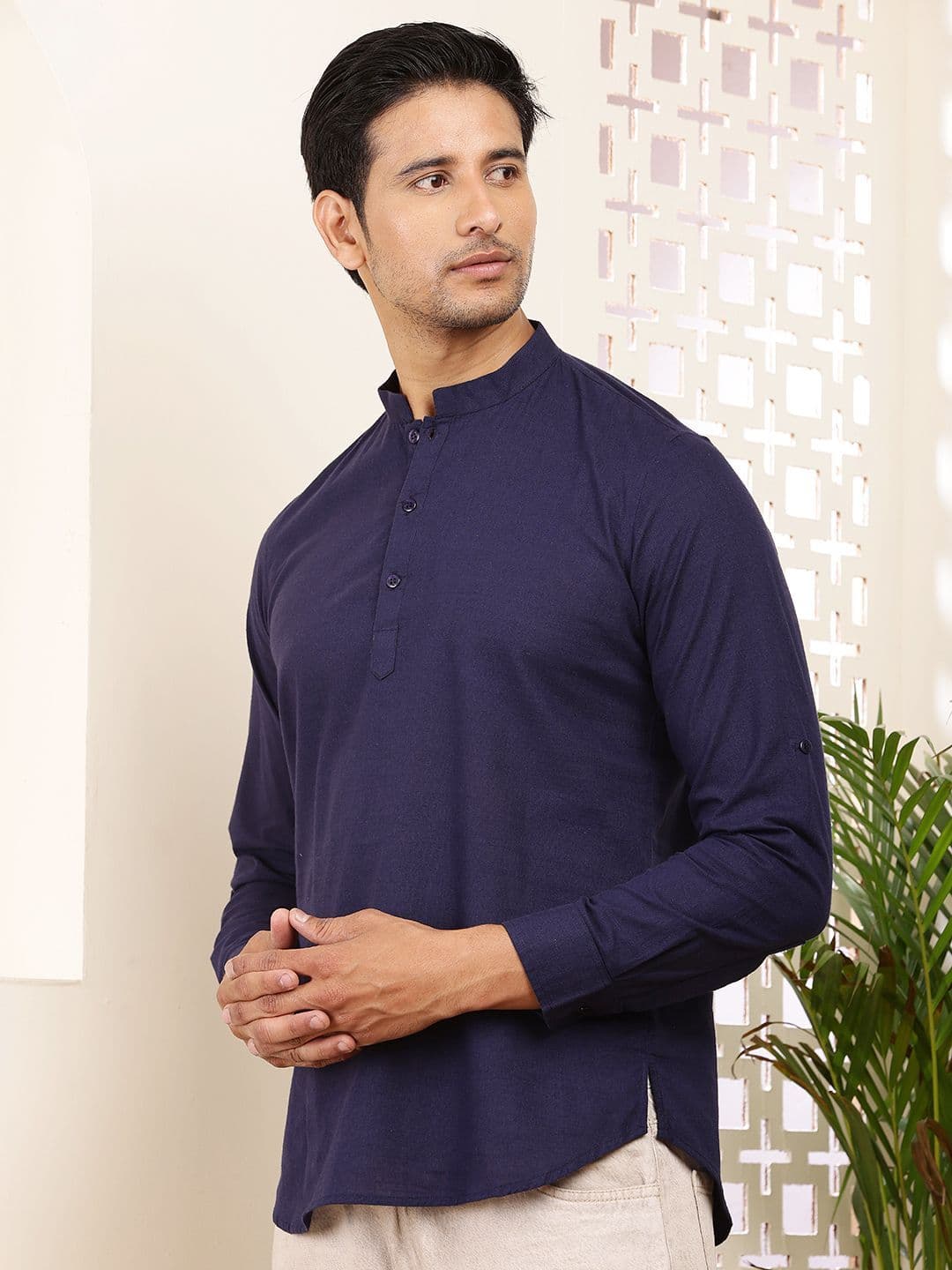 MULTI SHADES Men Mandarin Collar Kurta thumbnail 5