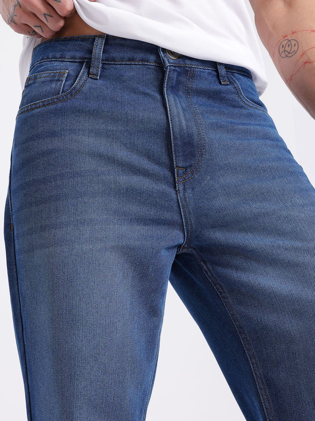 glitchez Men Straight Fit Light Fade Jeans thumbnail 6