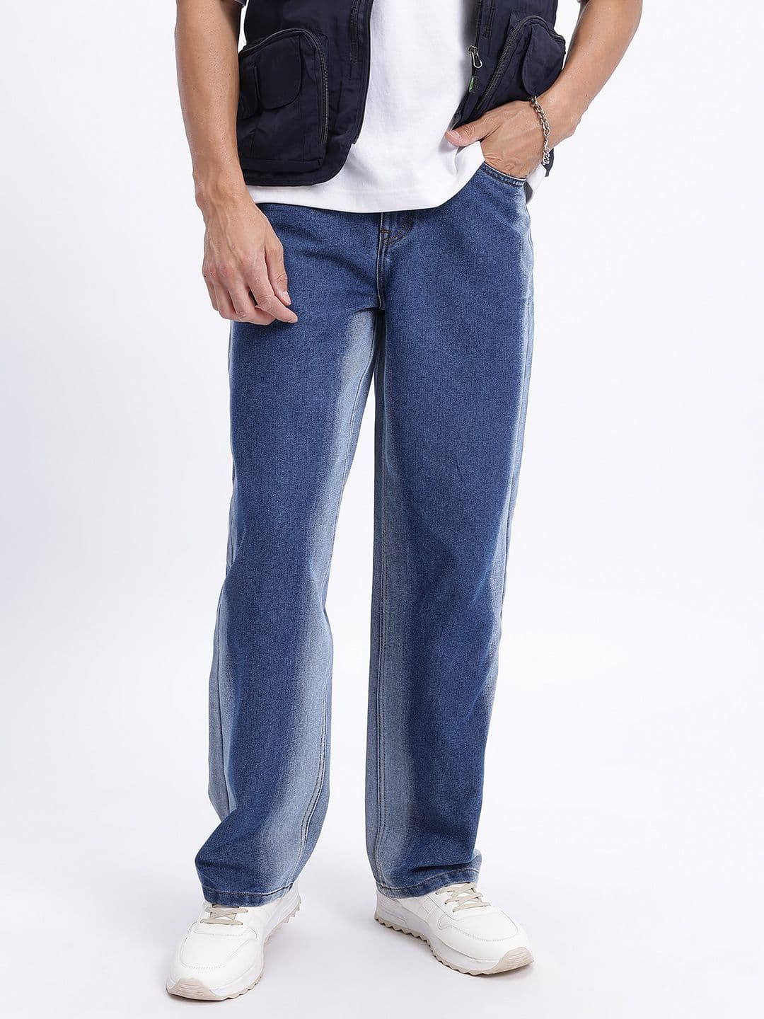 glitchez Men Barrel Fit Bleached Jeans - view 1