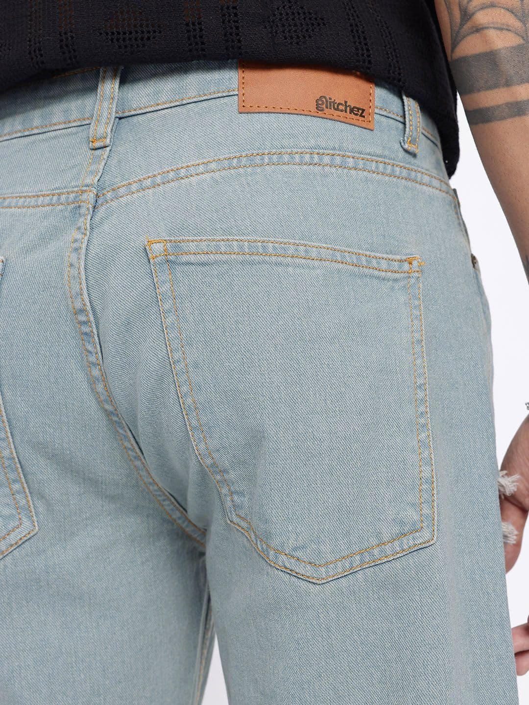 glitchez Men Relaxed Fit Mildly Distressed Jeans thumbnail 2