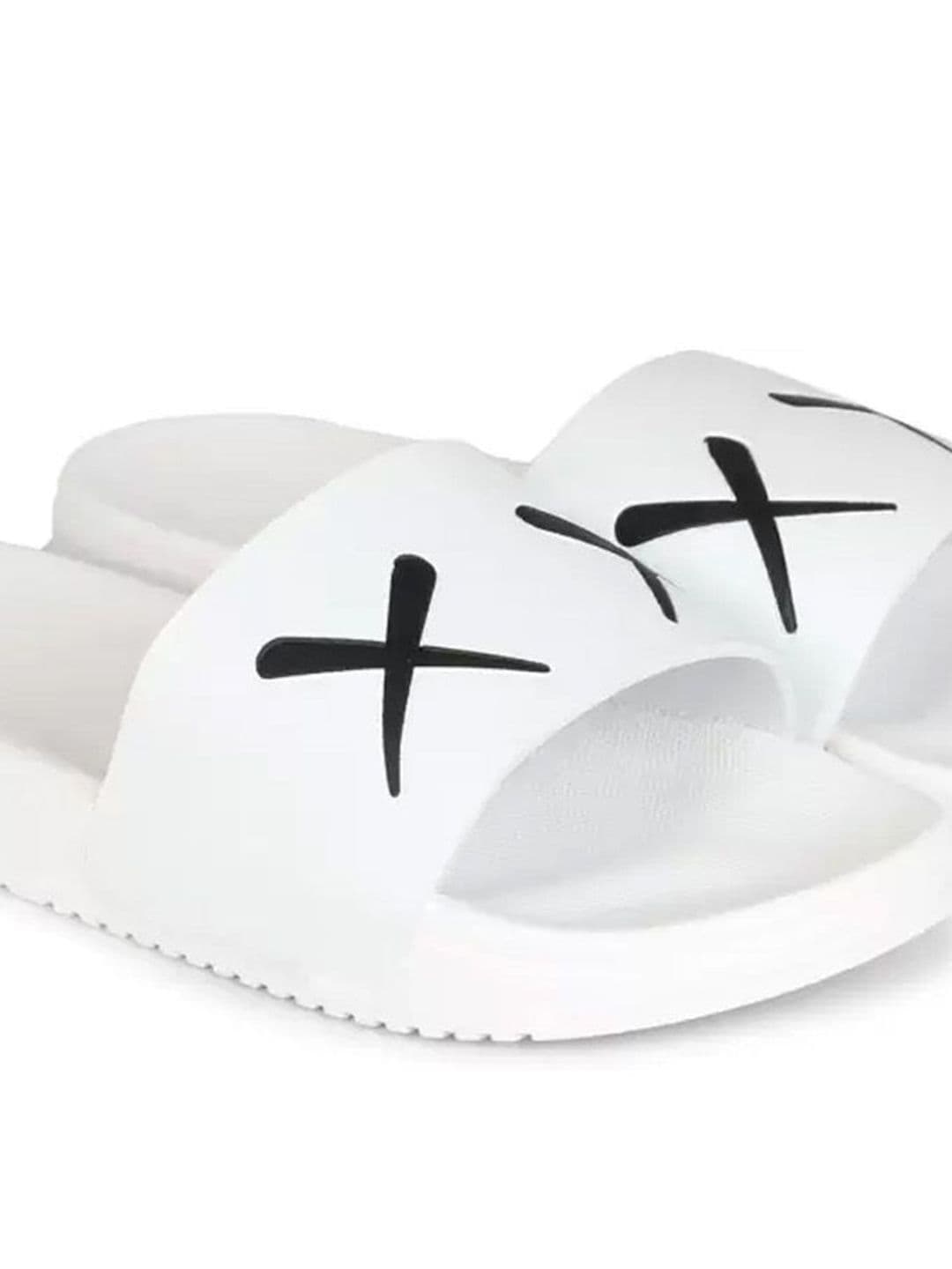 PENNEN Men Printed Sliders thumbnail 3