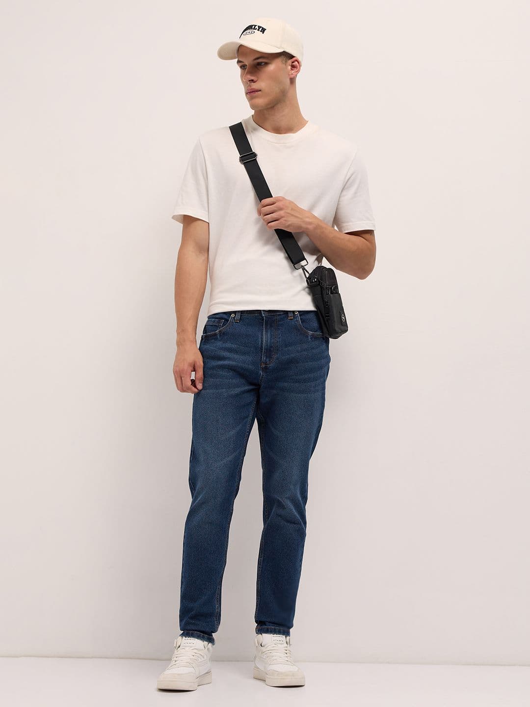 THE BEAR HOUSE Men Slim Fit Jean Cotton Stretchable Jeans thumbnail 2