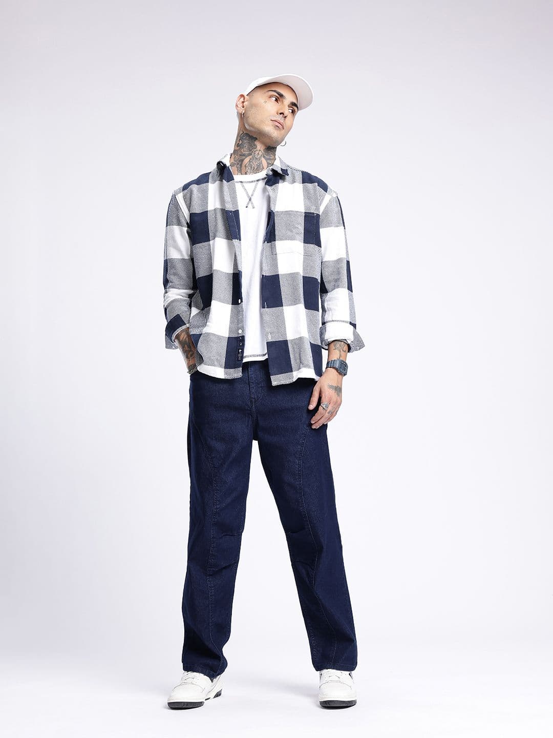 glitchez Men Mid-Rise Relaxed Fit Jeans thumbnail 7