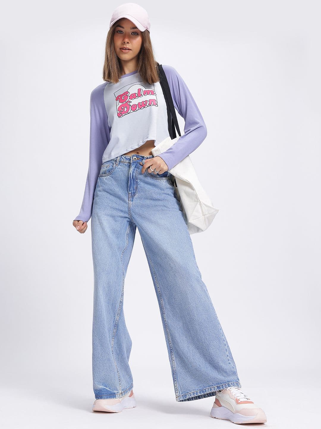 glitchez Women Light Fade Pure Cotton Baggy Wide Leg Fit Jeans thumbnail 2