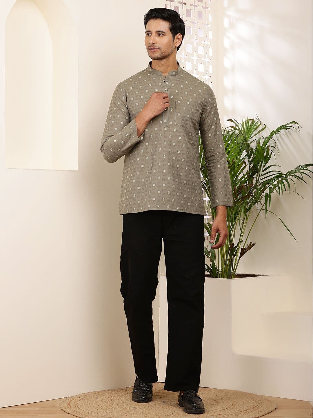 MULTI SHADES Men Ethnic Motifs Printed Thread Work Kurta thumbnail 4