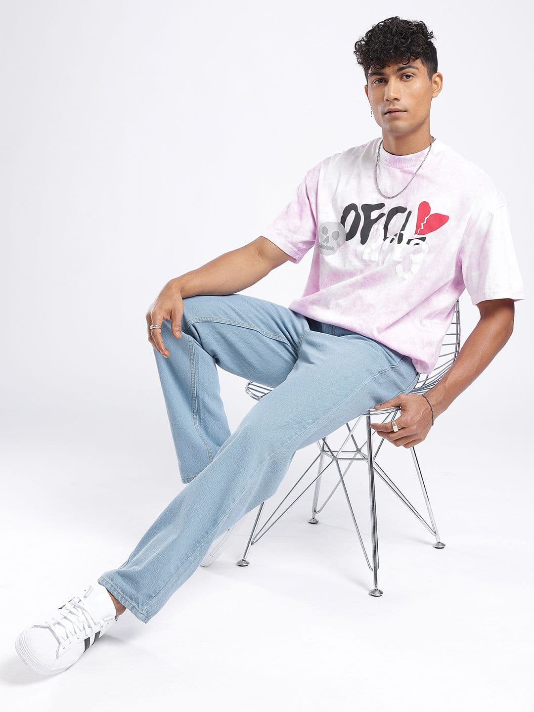 glitchez Men Light Shade Straight Fit Jeans thumbnail 3