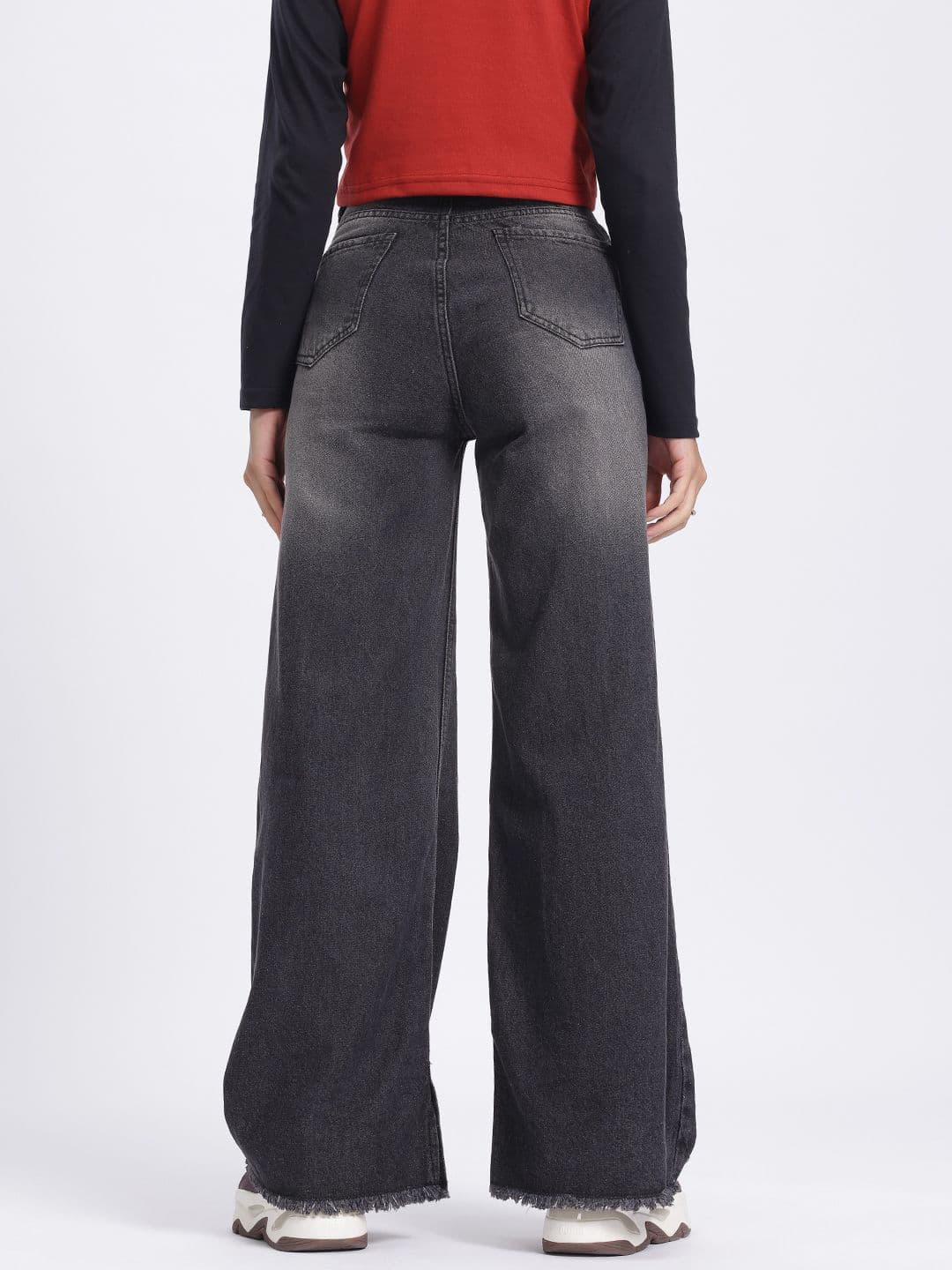 glitchez Women Baggy Fit Heavy Fade Pure Cotton Wide Leg Jeans thumbnail 5