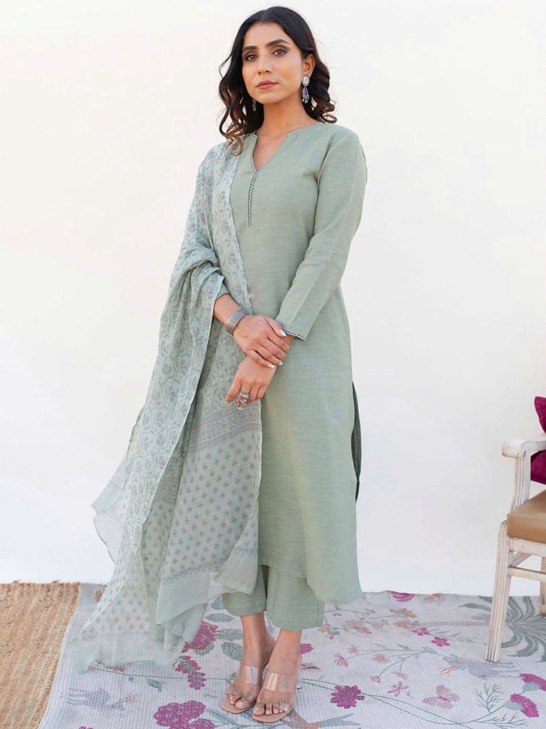 Piyuti Women Solid Kurta with Pyjama & Dupatta - view 1