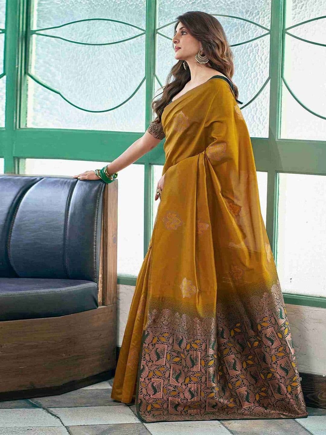 KALINI Floral Zari Art Silk Banarasi Saree thumbnail 4