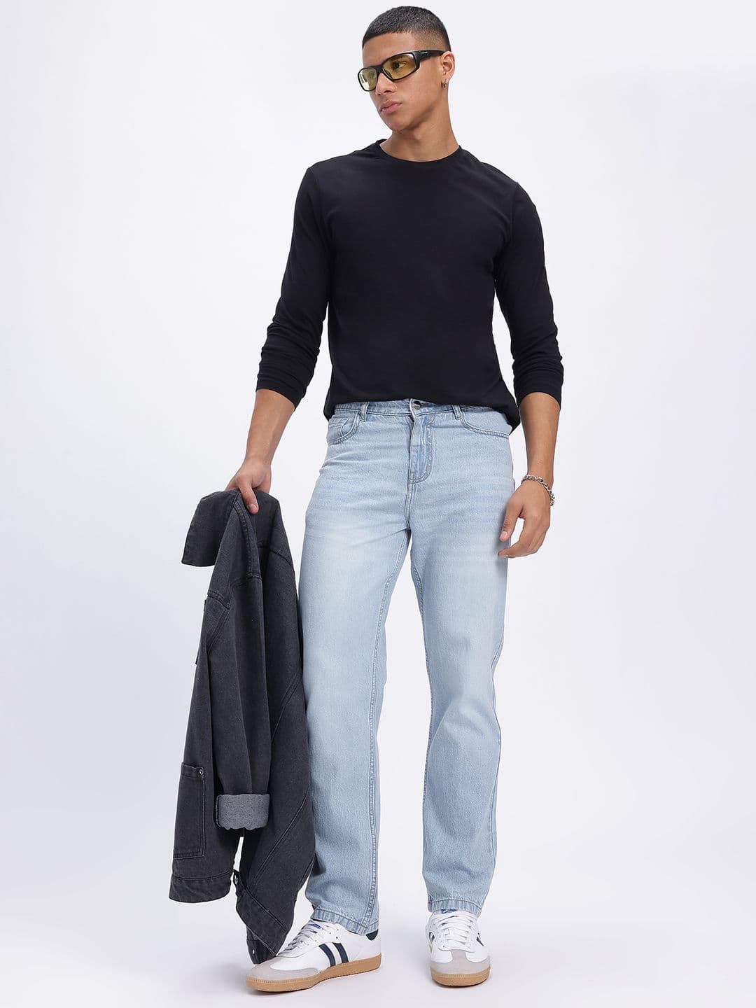 glitchez Men Mid-Rise Pure Cotton Light Fade Jeans thumbnail 2