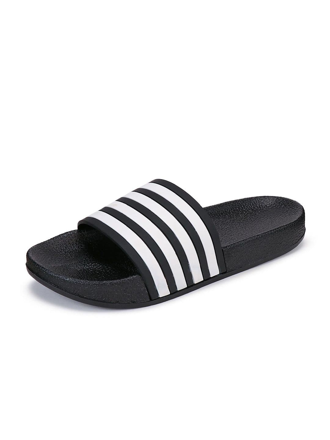 PENNEN Men Printed Sliders thumbnail 3