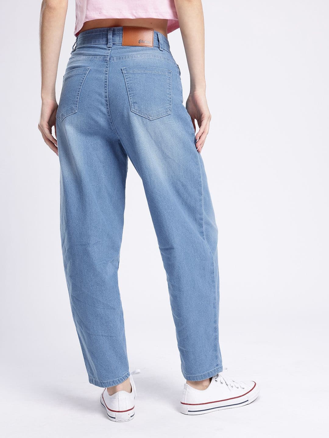 glitchez Women Balloon Fit Faded Jeans thumbnail 3