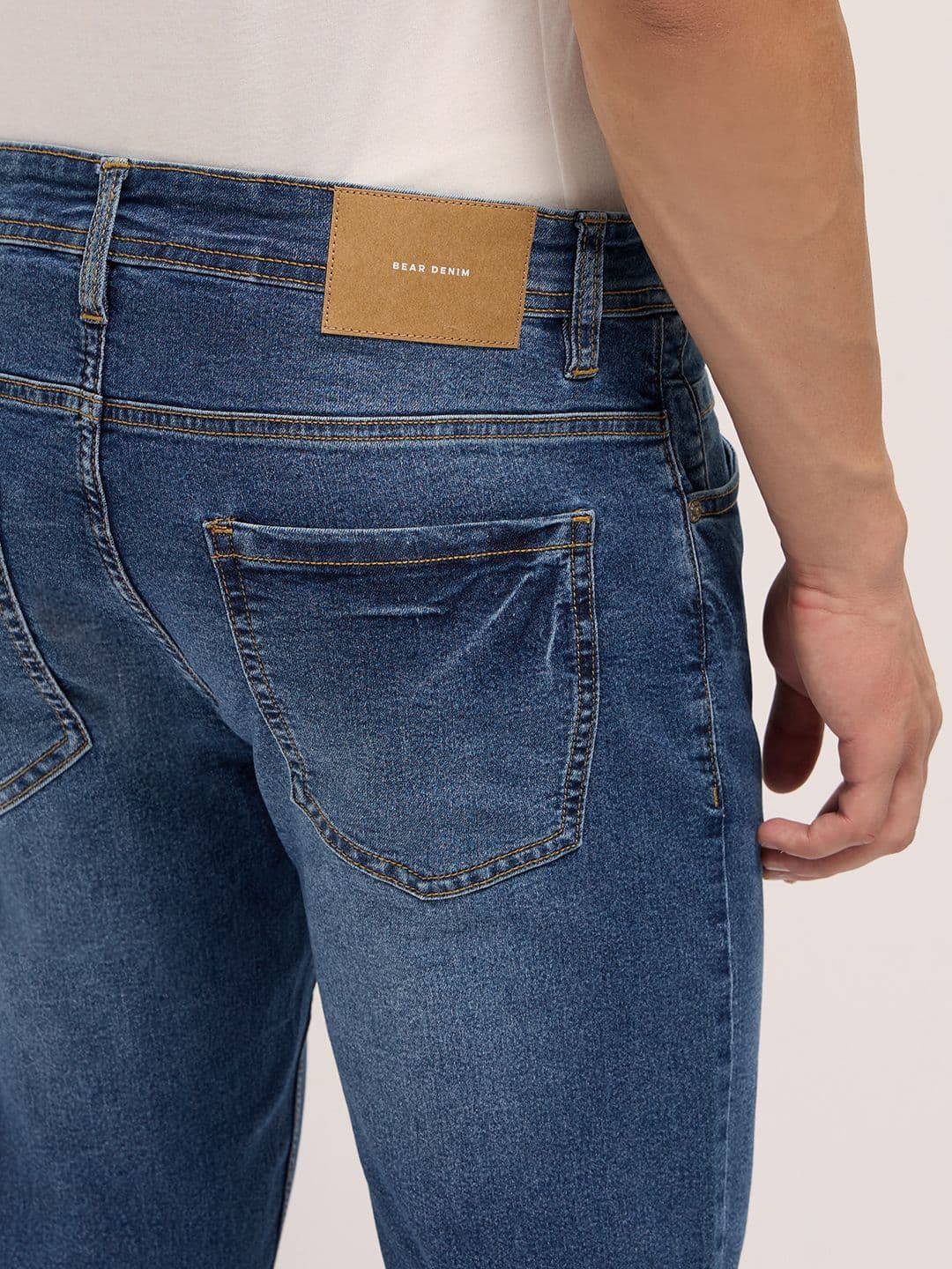THE BEAR HOUSE Men Skinny Fit Mid-Rise Stretchable Jeans thumbnail 5