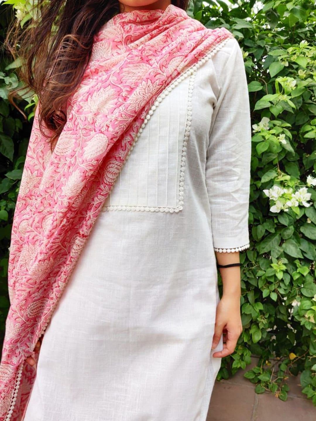 Piyuti Women Regular Kurta with Trousers & Dupatta thumbnail 3