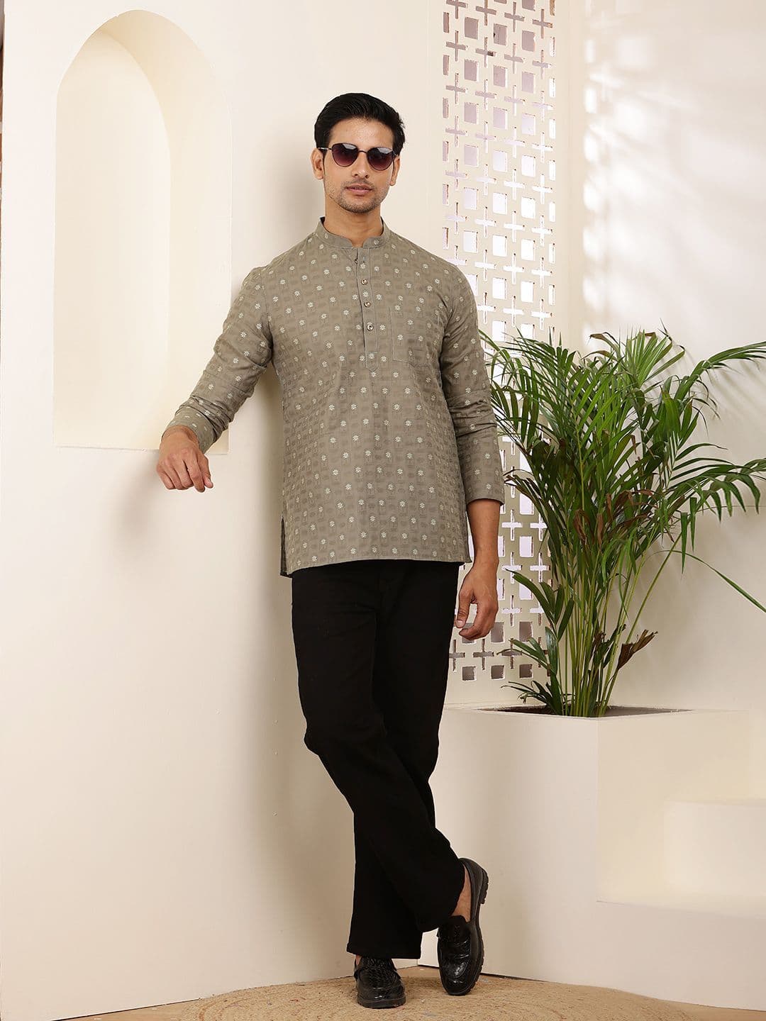 MULTI SHADES Men Ethnic Motifs Printed Thread Work Kurta thumbnail 6