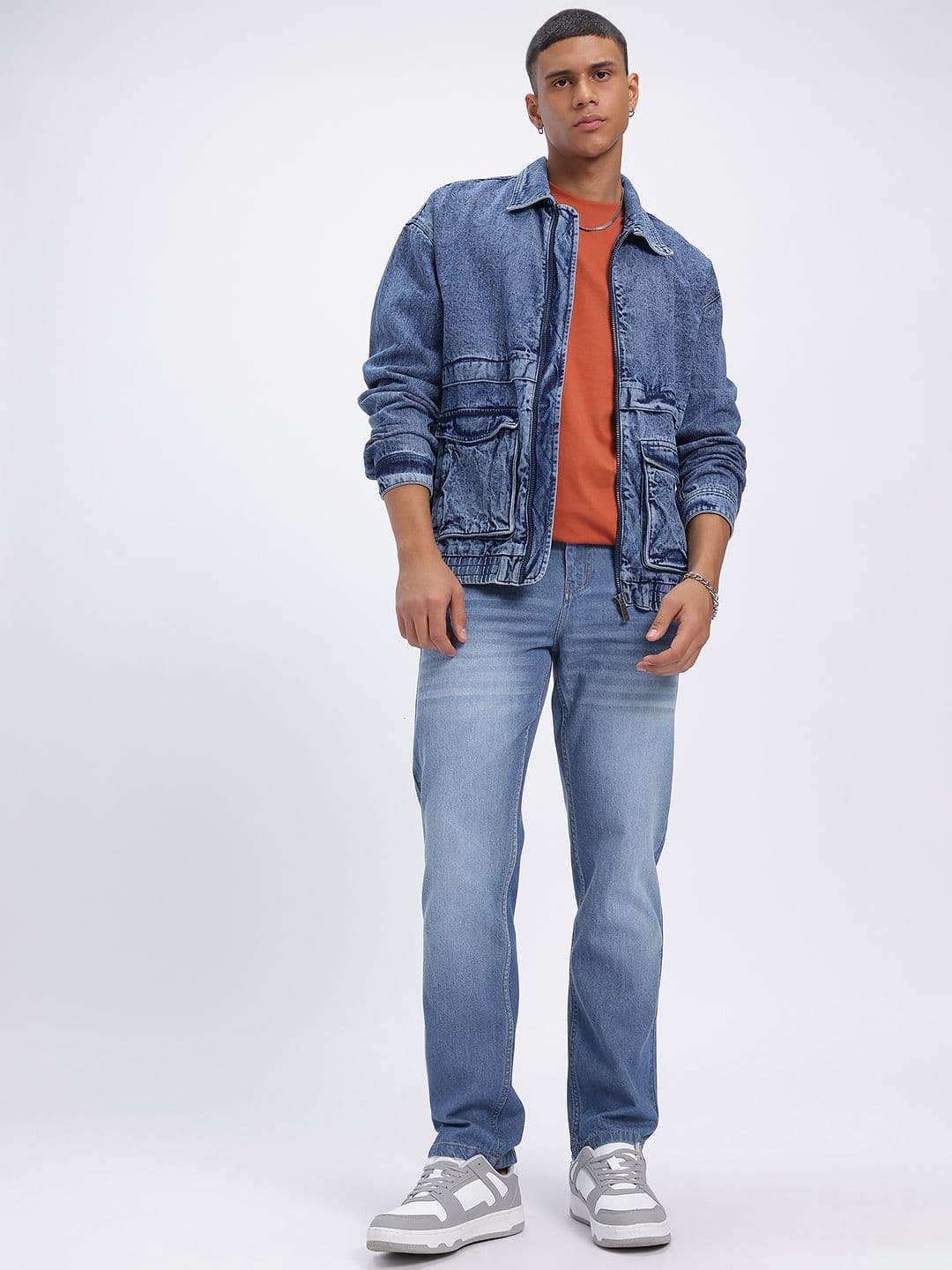 glitchez Men Mid-Rise Pure Cotton Light Fade Jeans thumbnail 2