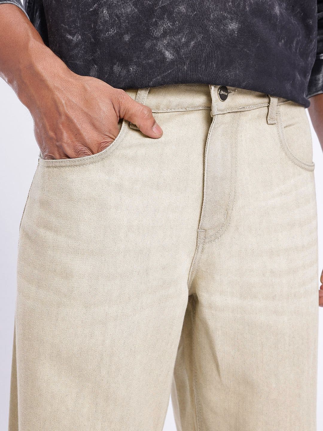 glitchez Men Light Shade Loose Jeans thumbnail 5