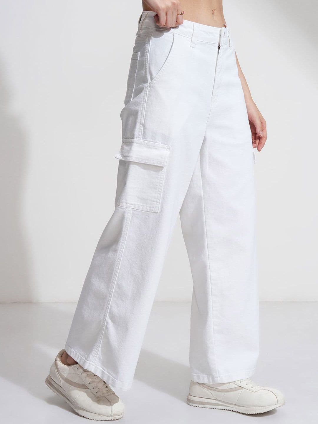 Street By Tokyo Talkies Women Wide Leg High-Rise Stretchable Cargos Jeans thumbnail 6