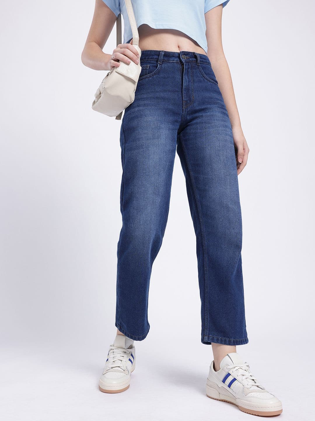 glitchez Women Mid-Rise Light Fade Cropped Straight Fit Jeans - view 1