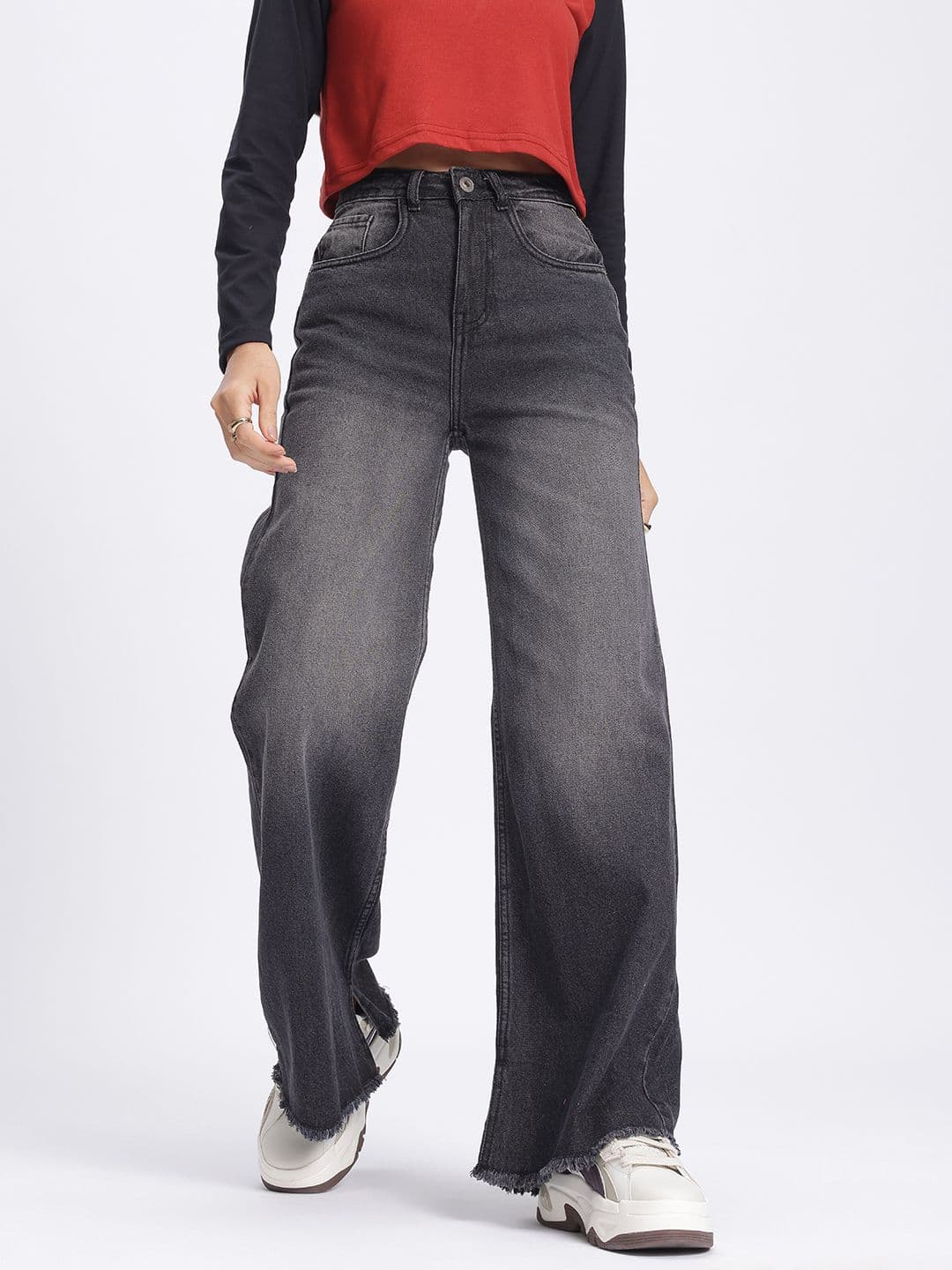 glitchez Women Baggy Fit Heavy Fade Pure Cotton Wide Leg Jeans thumbnail 6