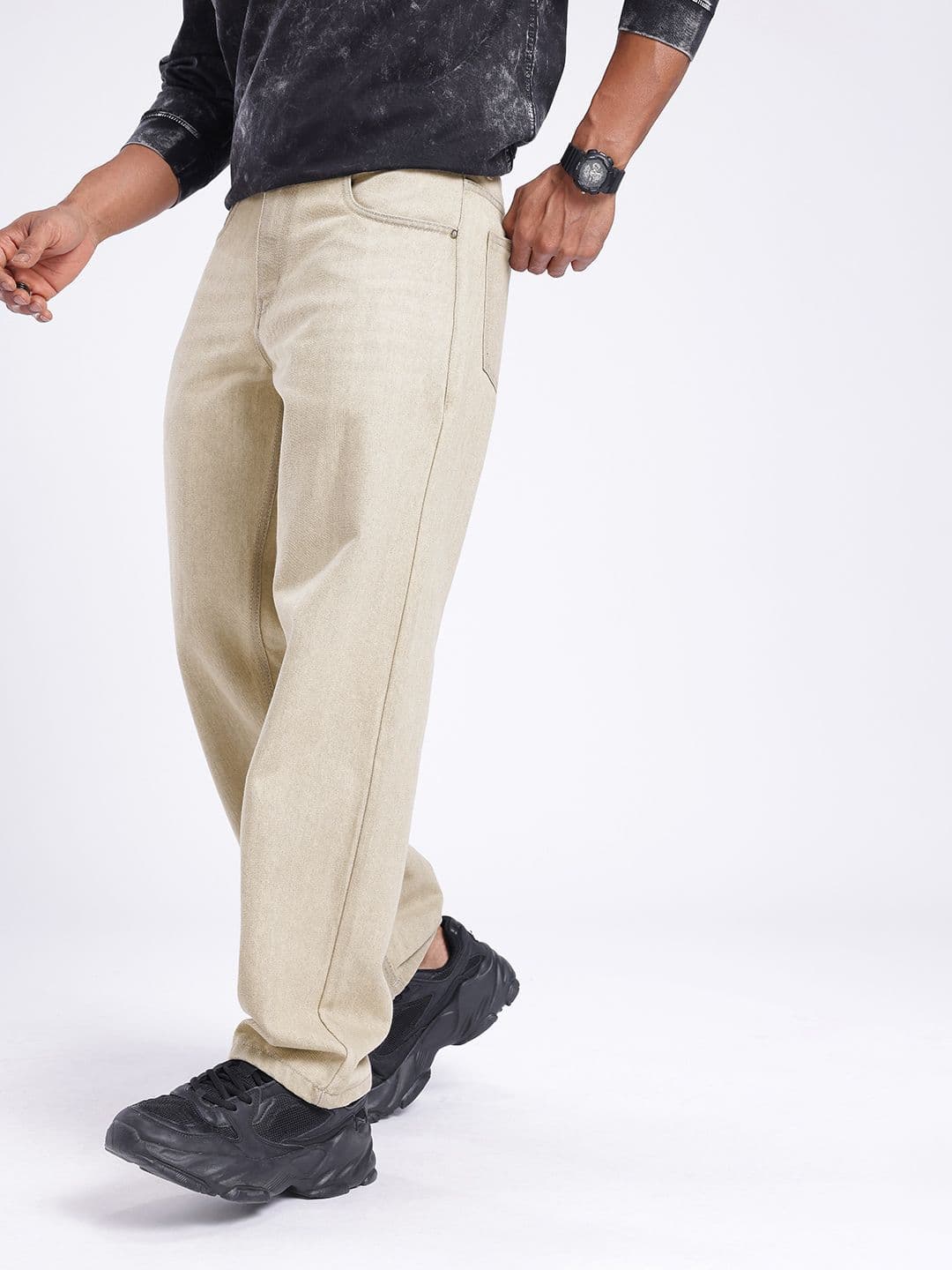 glitchez Men Light Shade Loose Jeans thumbnail 2