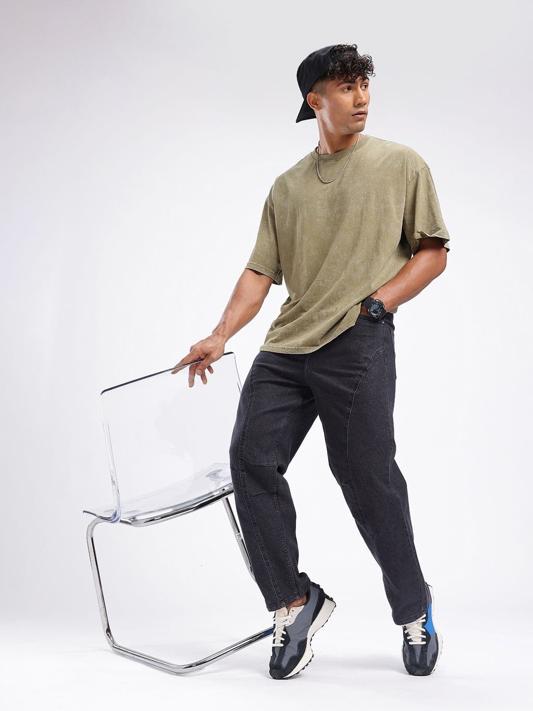 glitchez Men Panelled Skater Light Fade Jeans thumbnail 3
