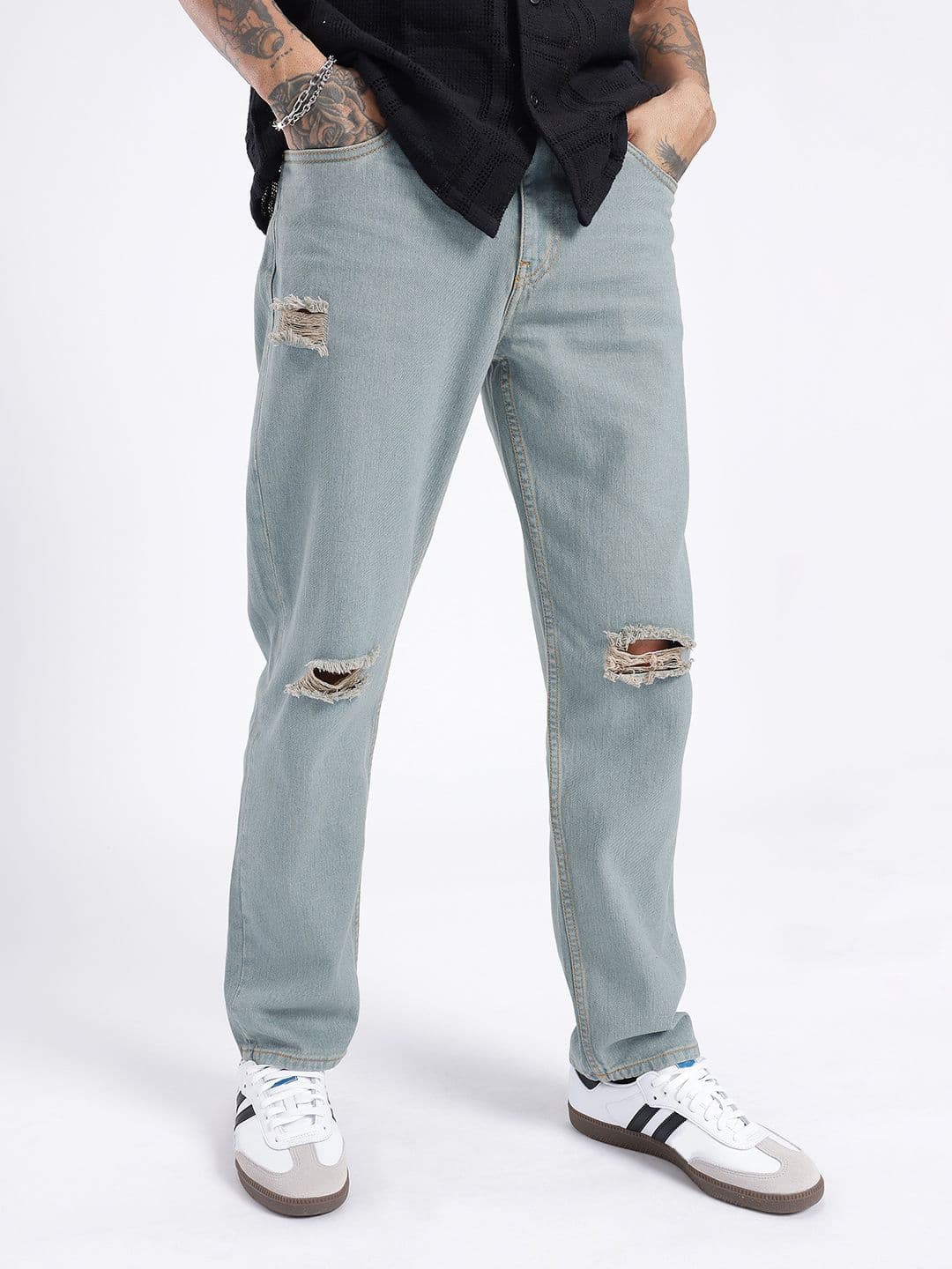 glitchez Men Relaxed Fit Mildly Distressed Jeans - view 1