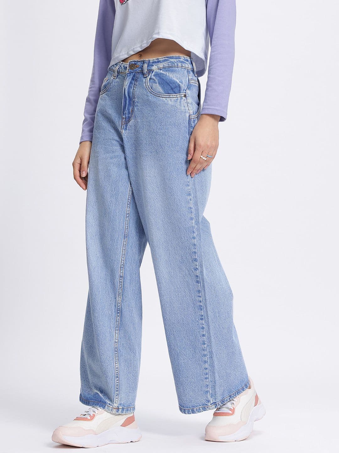 glitchez Women Light Fade Pure Cotton Baggy Wide Leg Fit Jeans thumbnail 7
