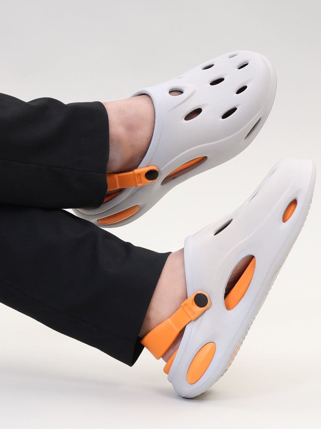 VOKLINE Men Rubber Clogs Flip Flops thumbnail 6