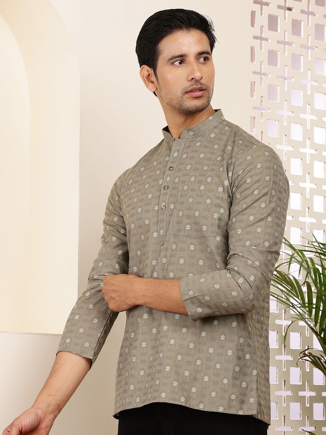 MULTI SHADES Men Ethnic Motifs Printed Thread Work Kurta thumbnail 2