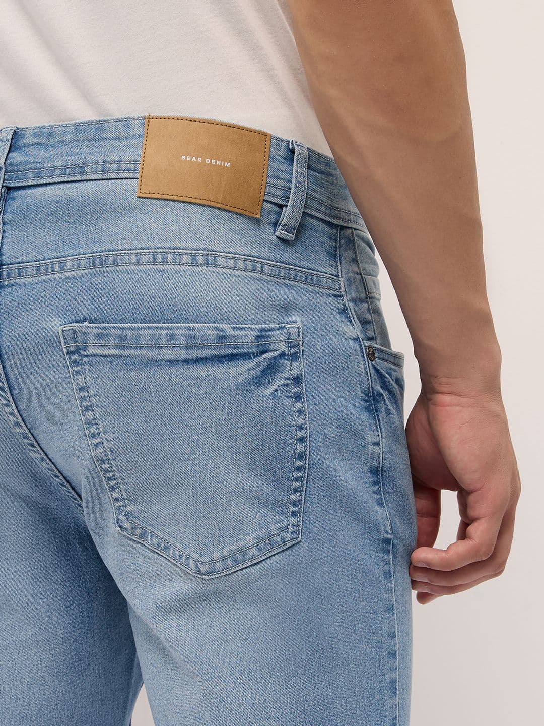THE BEAR HOUSE Men Cotton Washed Skinny Fit Jean Stretchable Jeans thumbnail 2