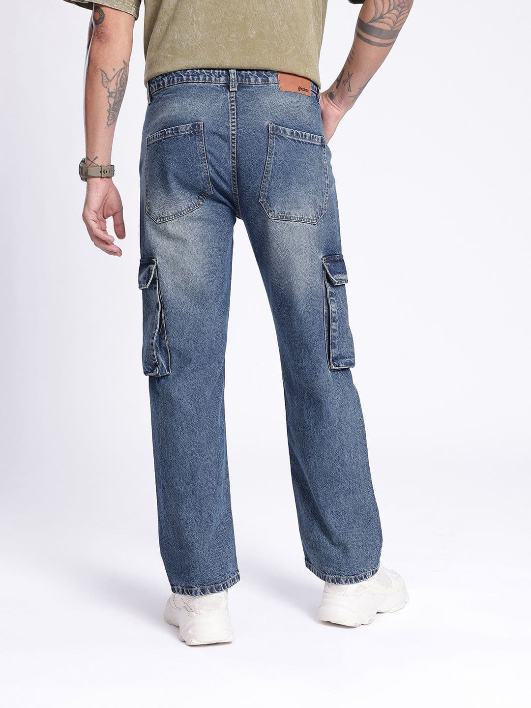 glitchez Men Relaxed Fit Ripped Heavy Fade Cargo Jeans thumbnail 5