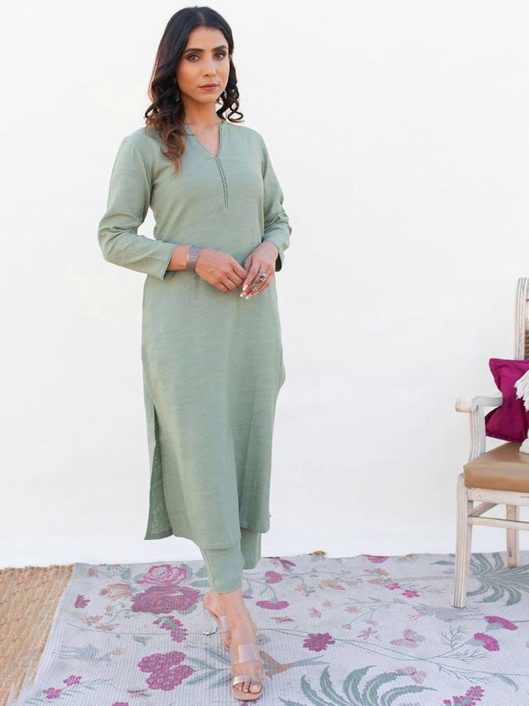 Piyuti Women Solid Kurta with Pyjama & Dupatta thumbnail 3