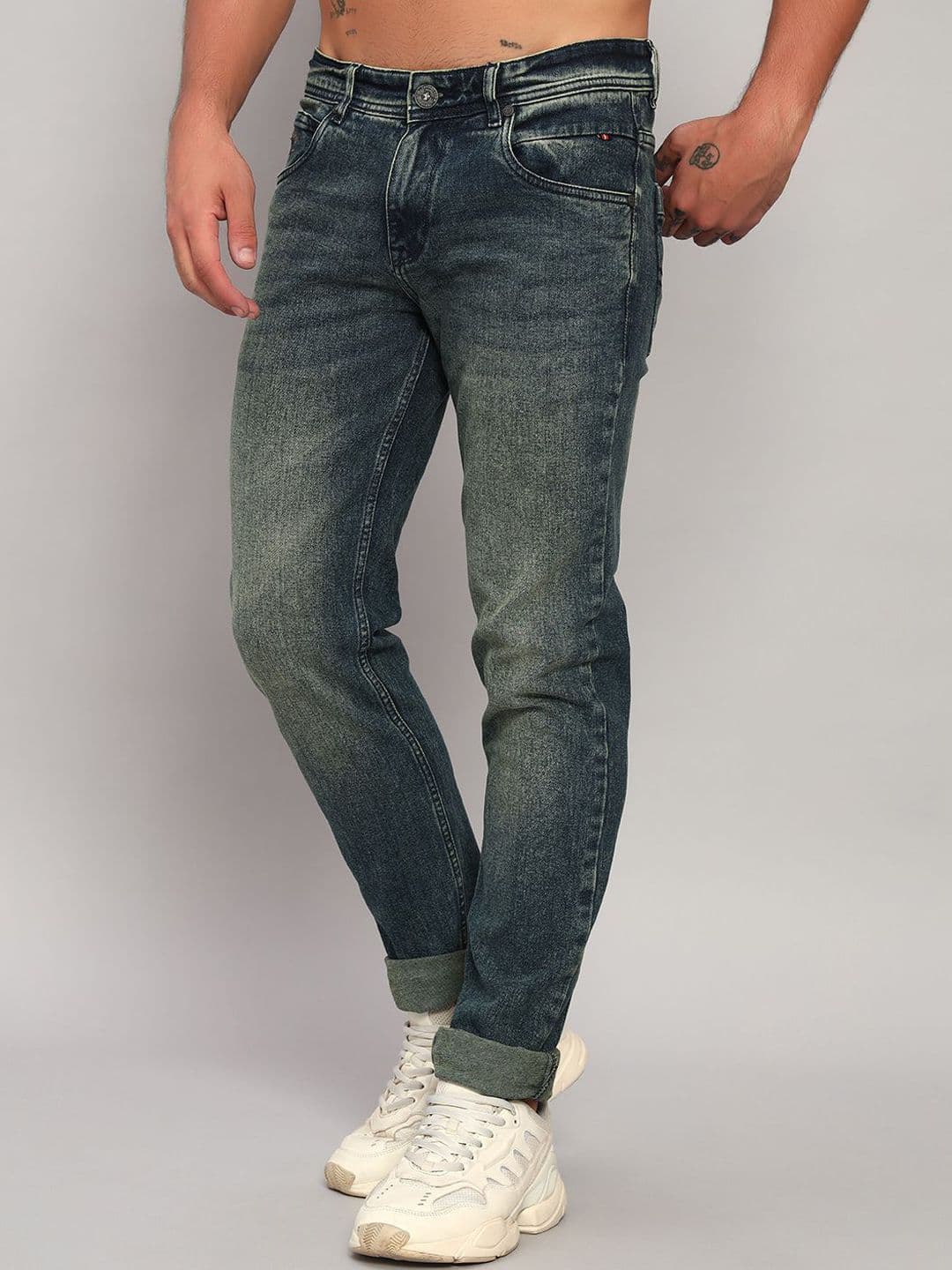 Cantabil Men Solid Original Regular Fit Mid-Rise Light Fade Jeans thumbnail 6