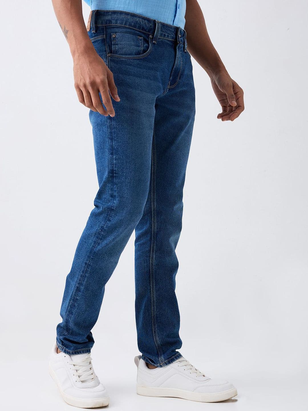SPYKAR Men Slim Fit Low-Rise Low Distress Light Fade Jeans thumbnail 5