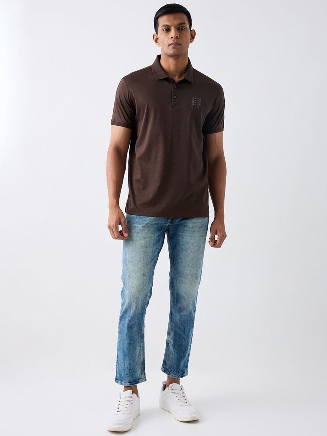 SPYKAR Men Regular Fit Mid-Rise Low Distress Heavy Fade Jeans thumbnail 4